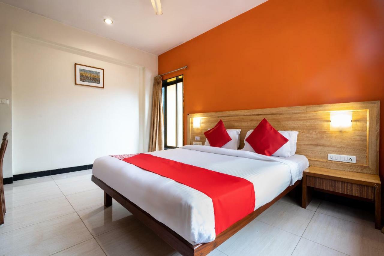 Oyo 44695 Hotel Mango Sawantwadi Luaran gambar