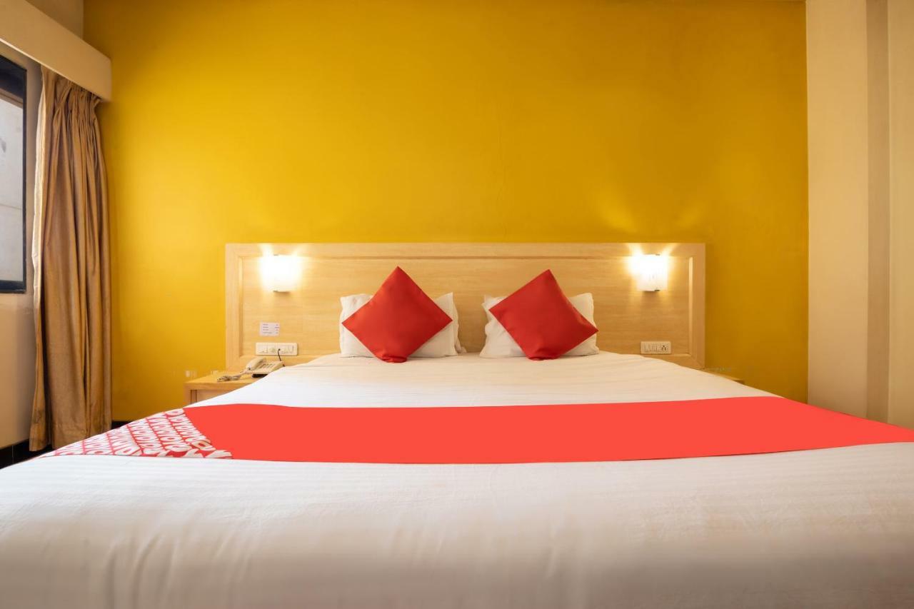 Oyo 44695 Hotel Mango Sawantwadi Luaran gambar