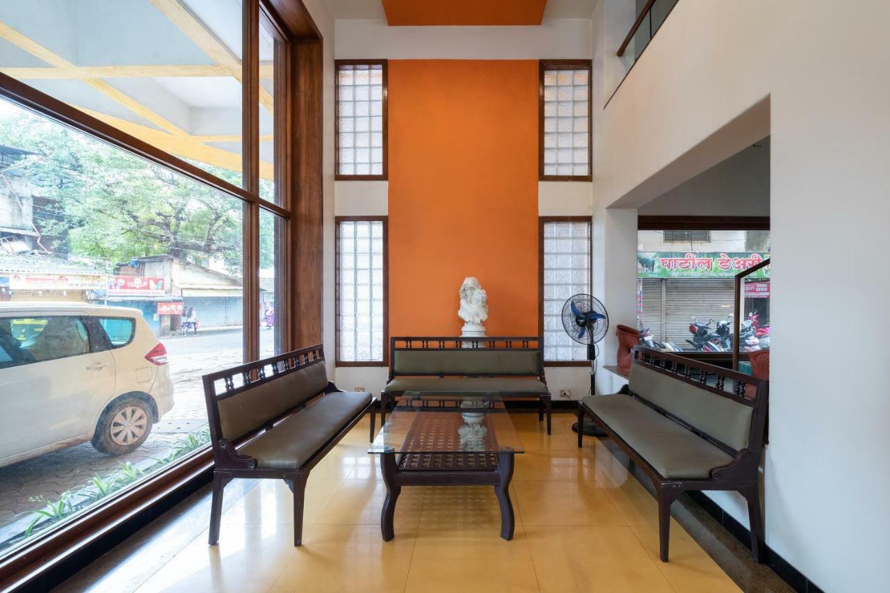 Oyo 44695 Hotel Mango Sawantwadi Luaran gambar